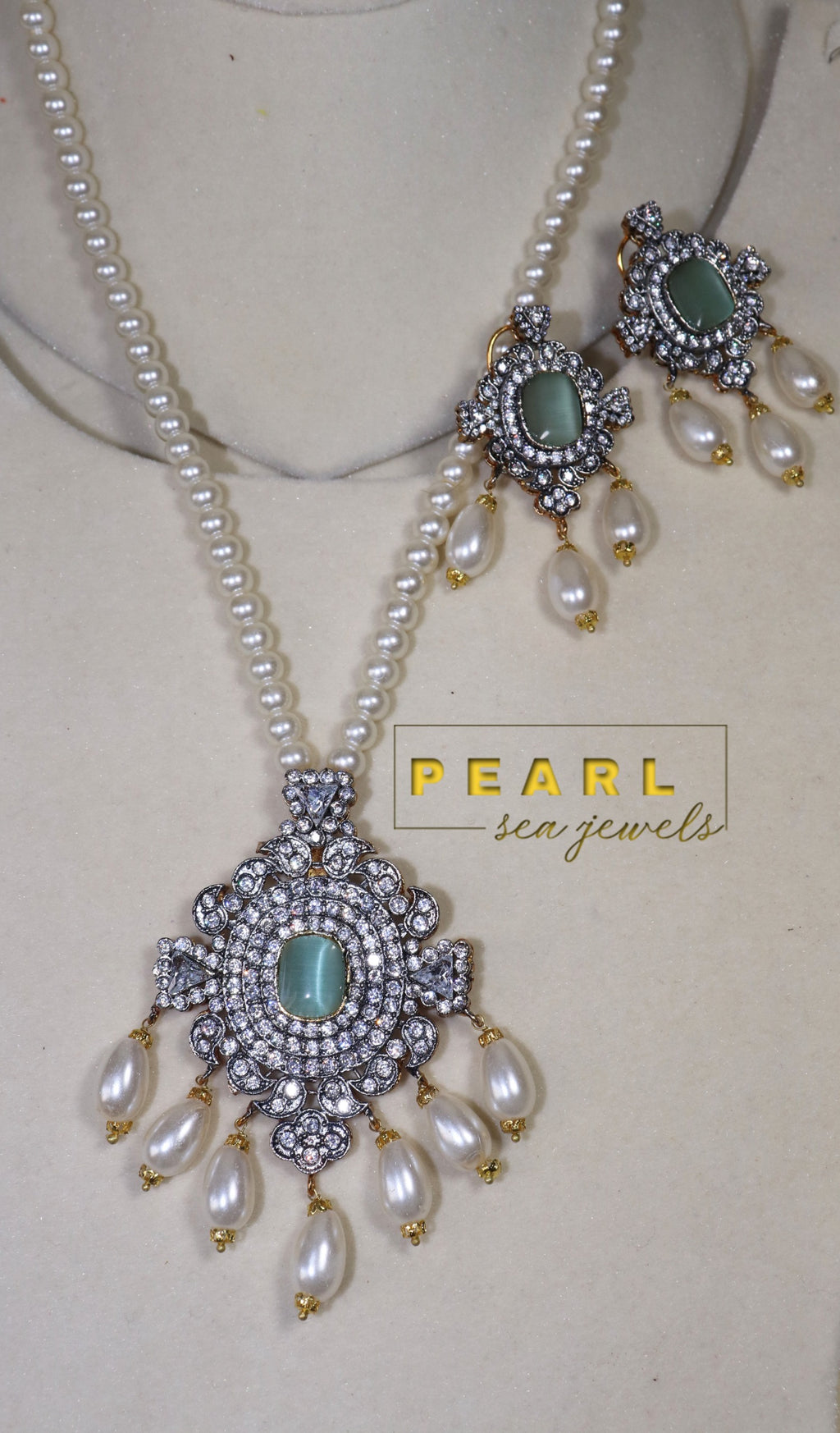 Celestial Pearl Pendant Set